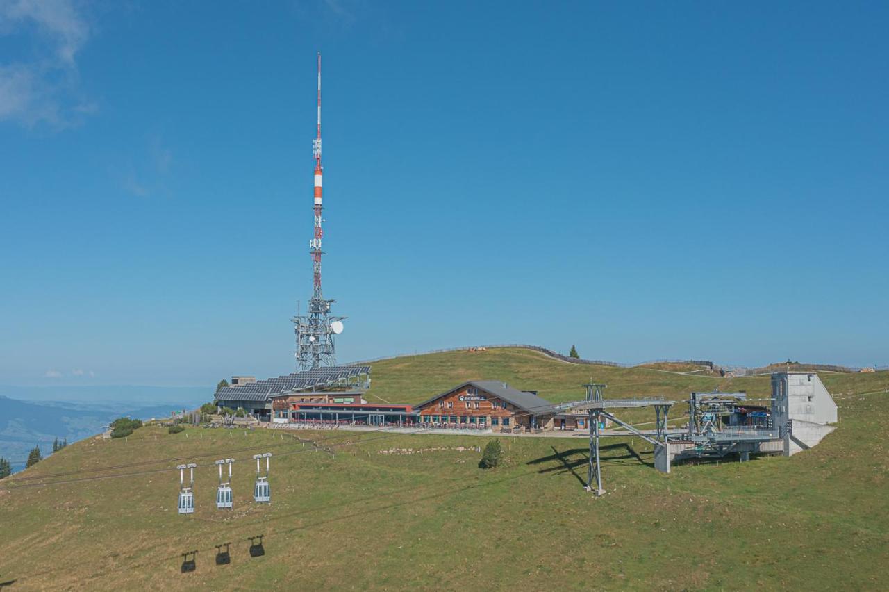Berghaus Niederhorn Hotel Beatenberg Exterior foto